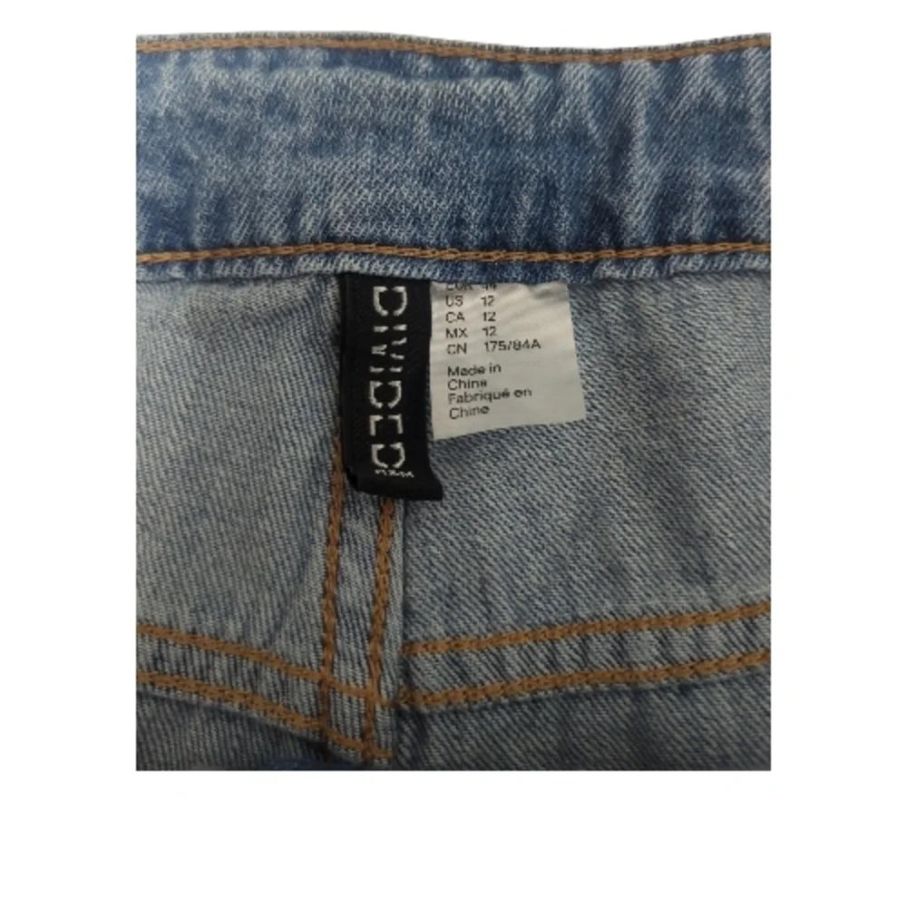 Divided 12 Wide Leg Distressed Hem Jeans Back Shadow Pockets Festival Coastal